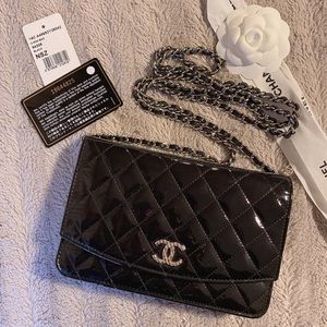 <SOLD> Chanel Brilliant Wallet on Chain